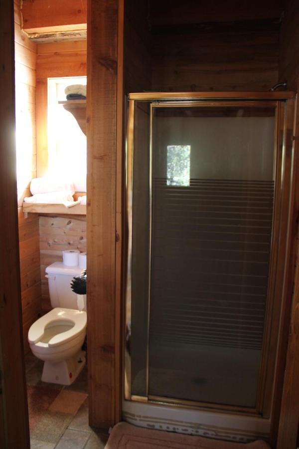 Sugar Loaf Lodge & Cabins Anaconda Bagian luar foto