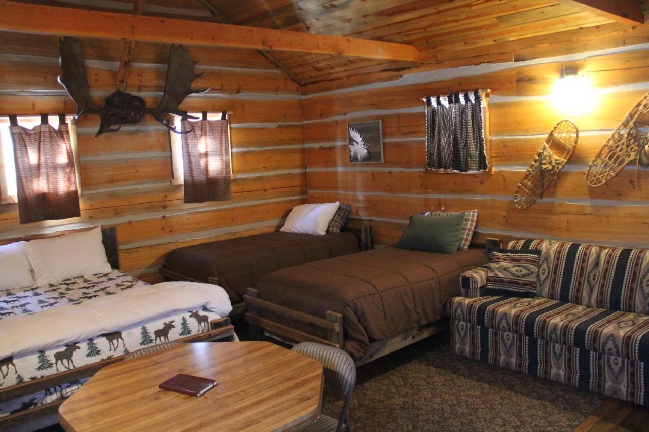 Sugar Loaf Lodge & Cabins Anaconda Bagian luar foto
