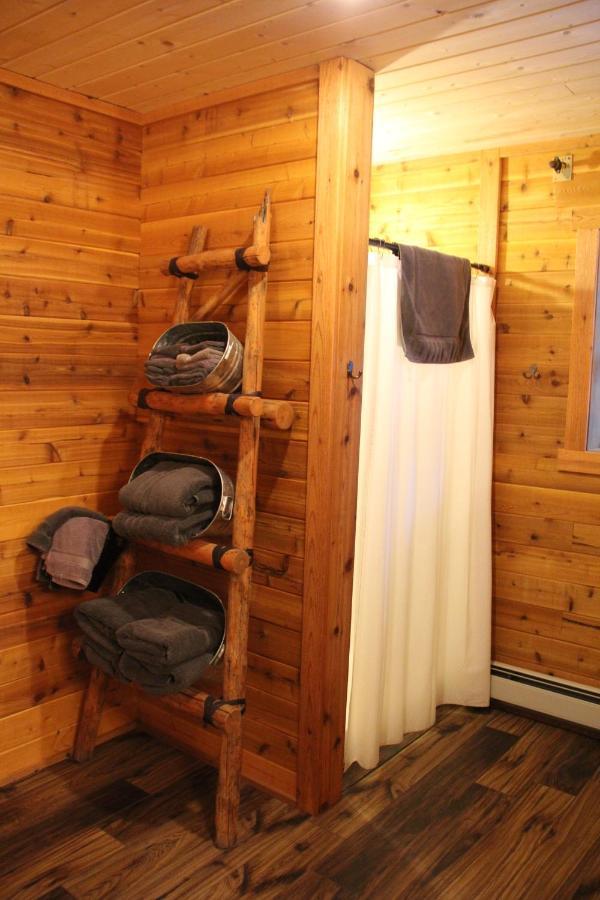 Sugar Loaf Lodge & Cabins Anaconda Bagian luar foto